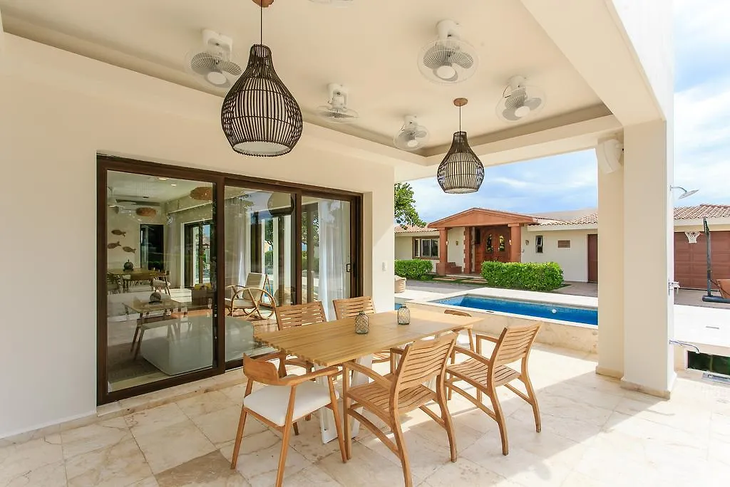 Steps To Best Beach Villa Unica 6Bedroom プレヤデルカーメン 0*,  メキシコ